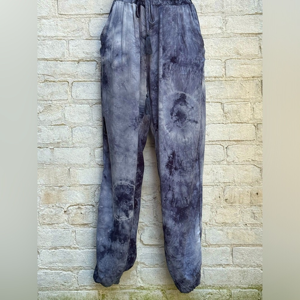 OLIVACEOUS Drawstring Wide Slit Pants